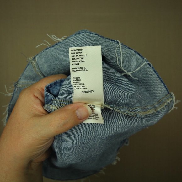 Free People East Of Eden Denim Mini Skirt Women's 28 Belted Paperbag Waist NWT - Picture 6 of 9